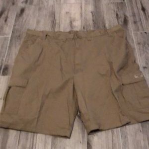 Brand new tan cargo shorts